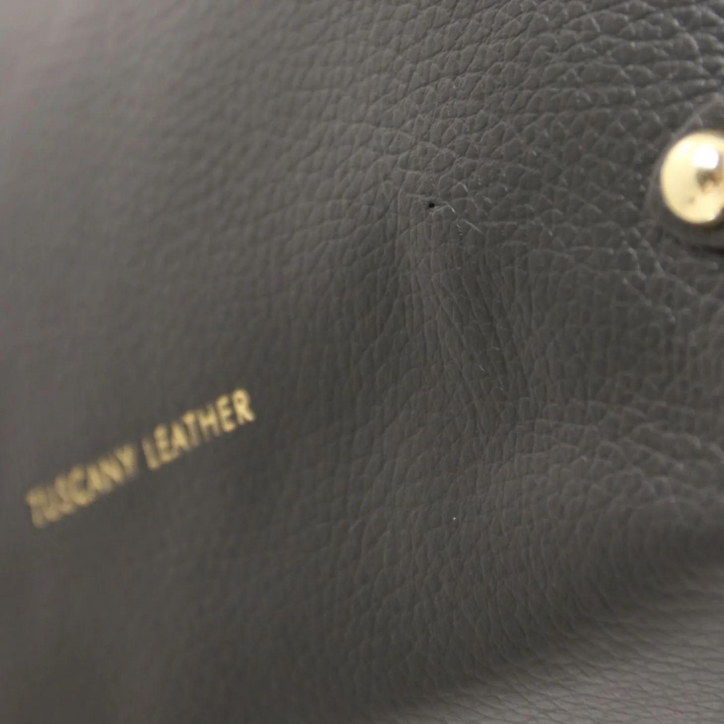 Bauletto aus Weichem Leder
