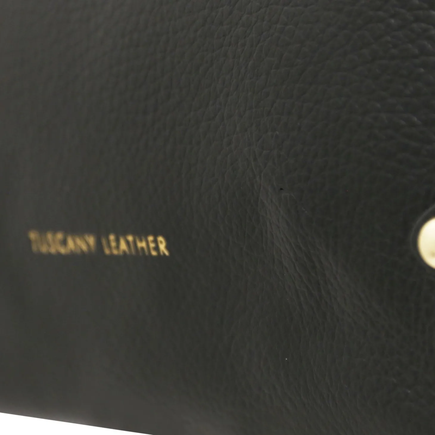 Bauletto aus Weichem Leder