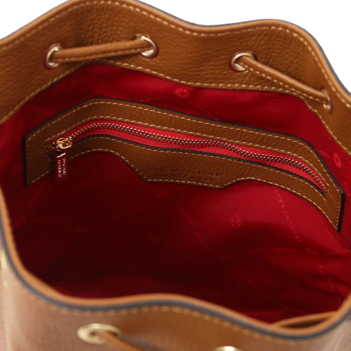 Beuteltasche aus Leder