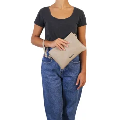 Clutch aus Weichem Leder