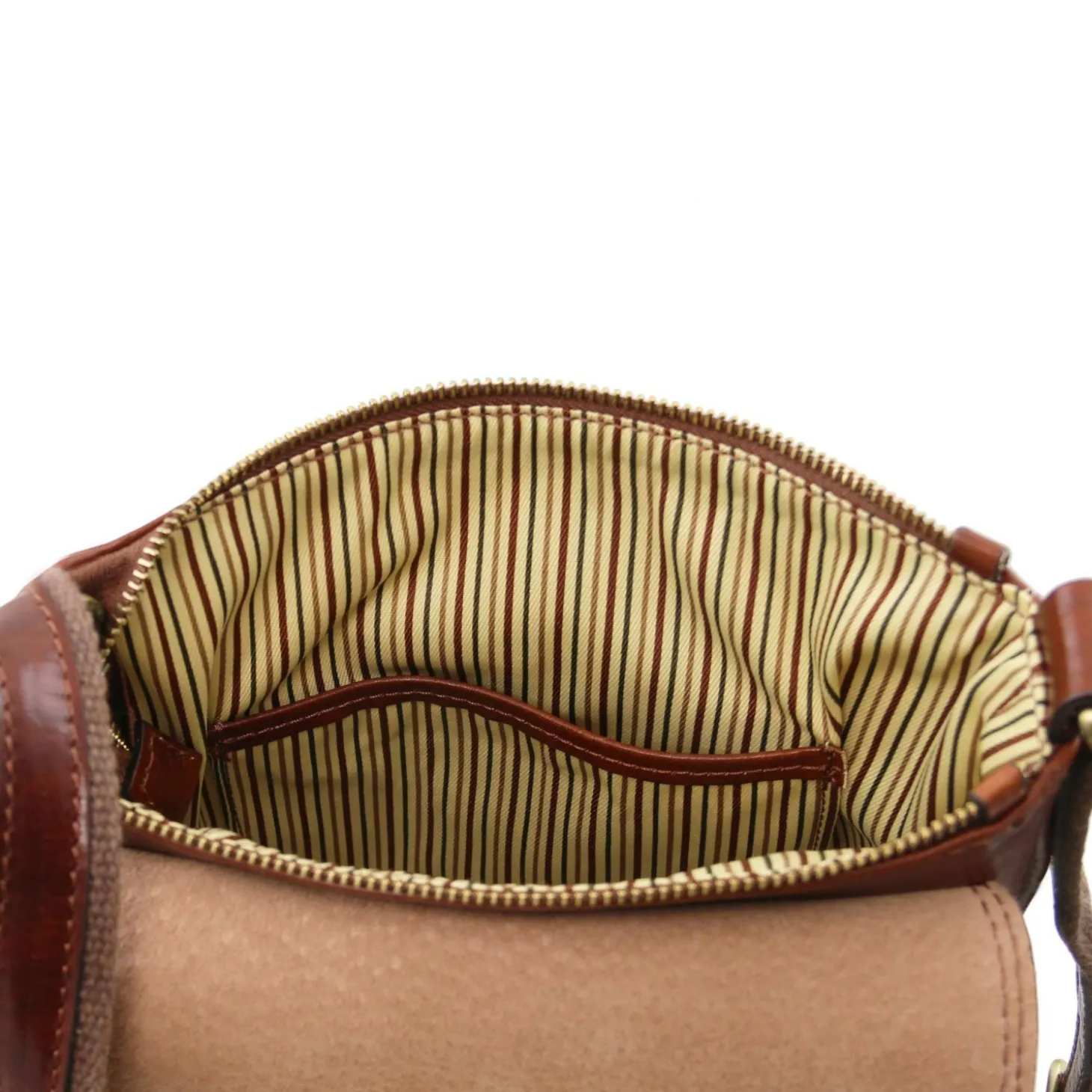 Herrentasche aus Leder mit Reißverschlussfach