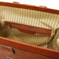 Klassische Doktortasche aus Leder mit Schnalle