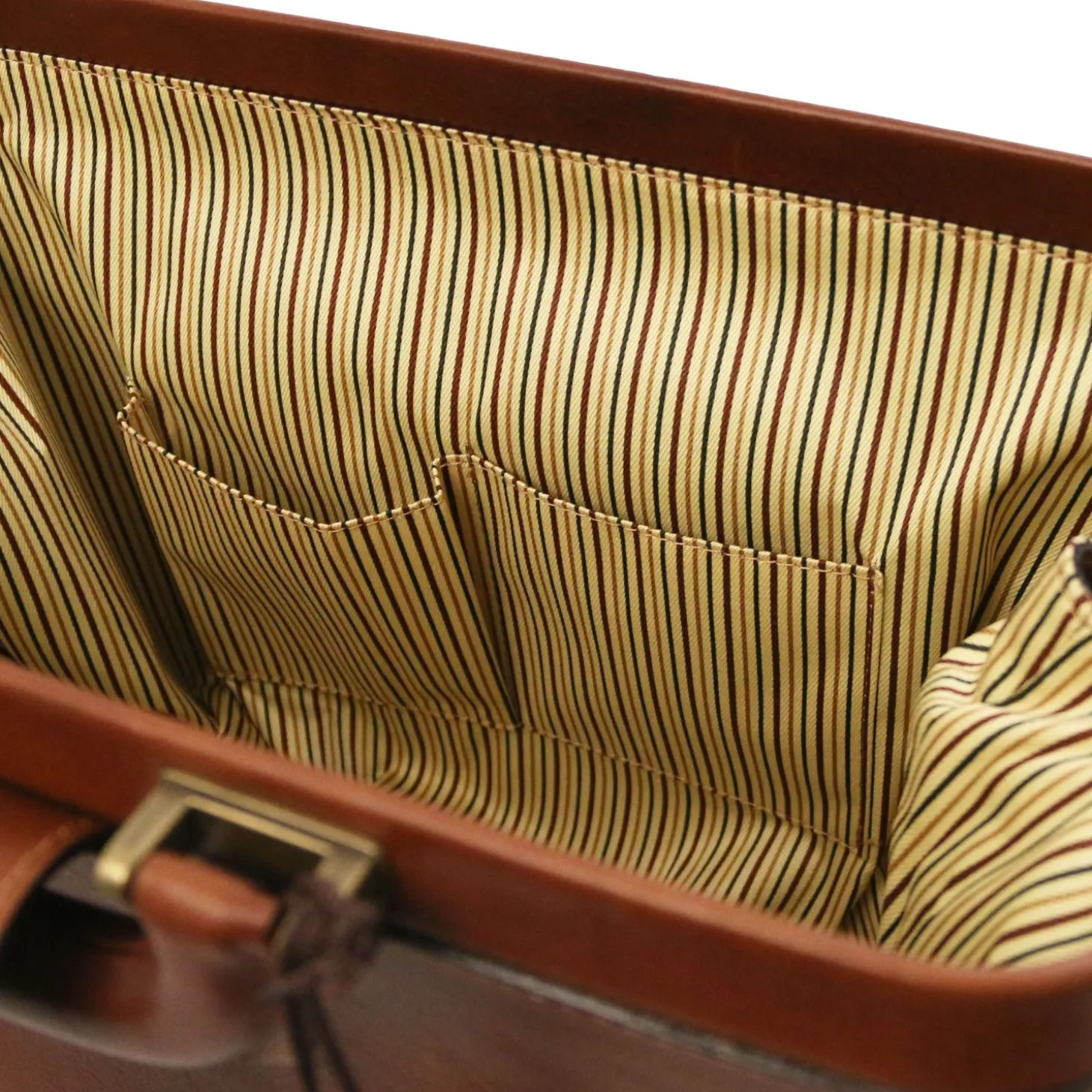Klassische Doktortasche aus Leder mit Schnalle