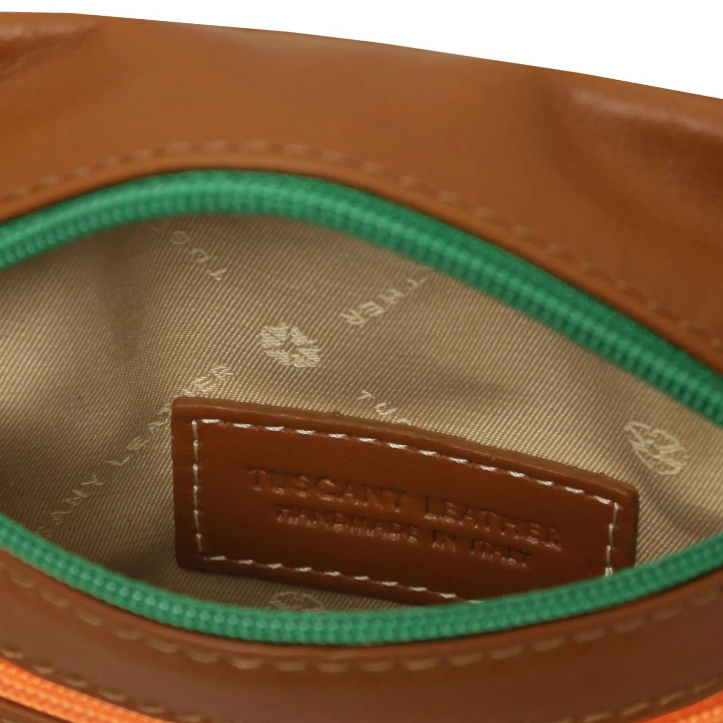 Mini Schultertasche aus Weichem Leder