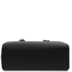 Schultertasche aus Leder