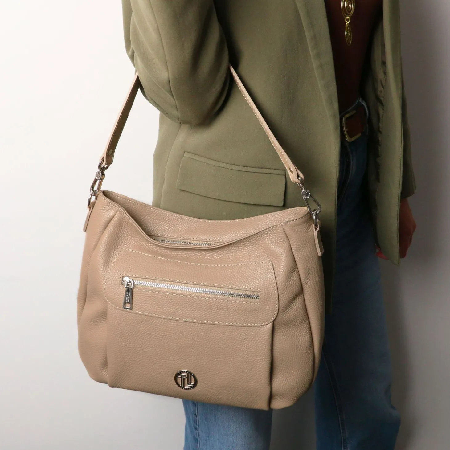 Schultertasche aus Weichem Leder