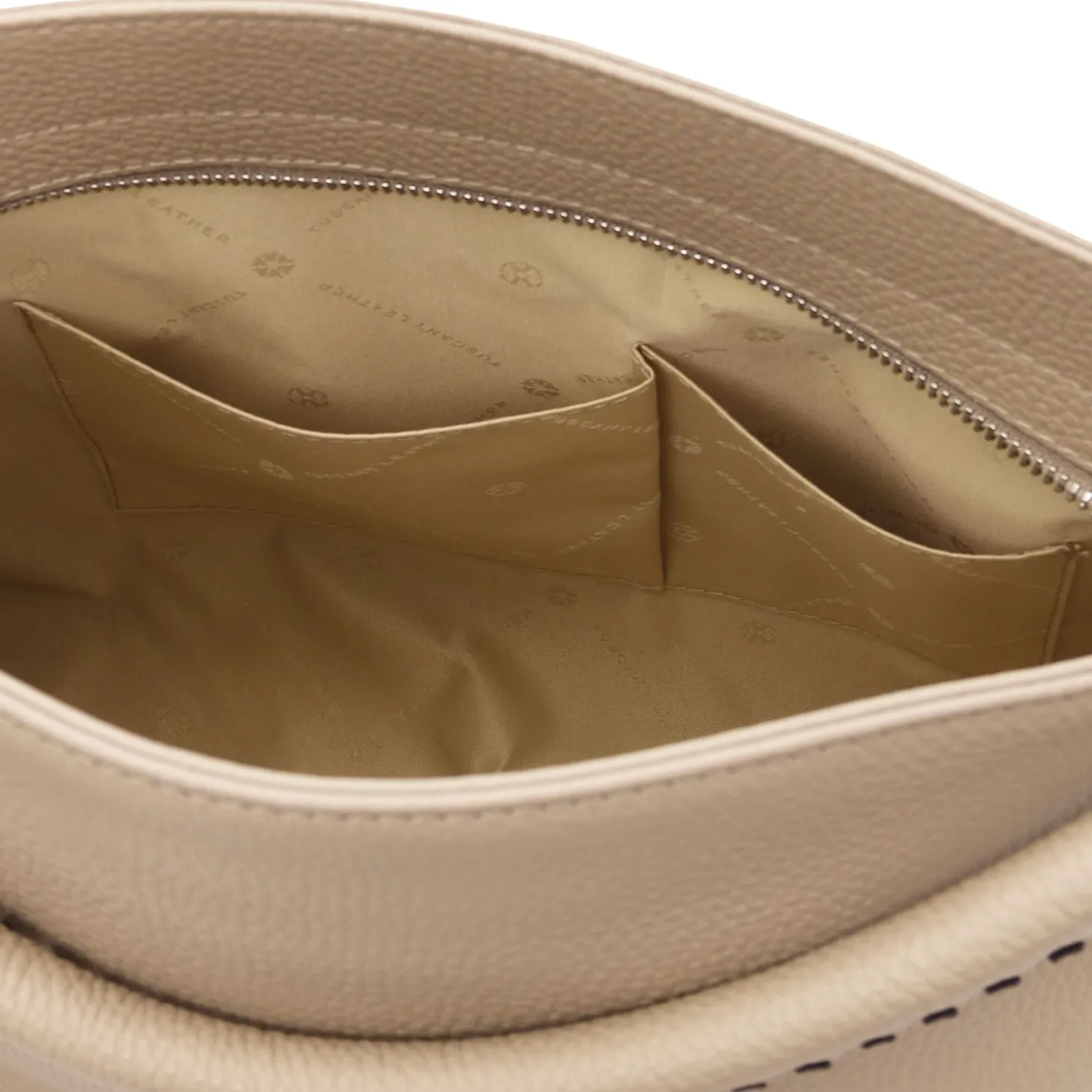 Schultertasche aus Weichem Leder